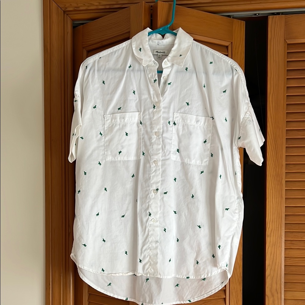 Madewell Short sleeve button down with embroidered cactuses
